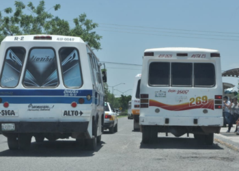 Son «chatarra» dos mil micros del transporte público