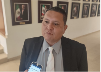 Padecen hombres abandono gubernamental, acusa diputado