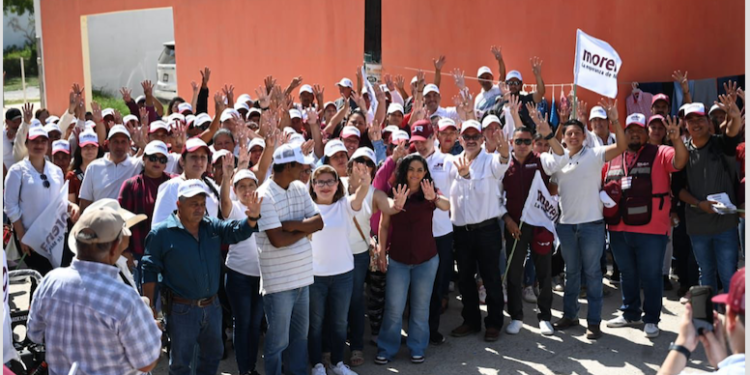 Reciben Olga Sosa y JR respaldo de comerciantes en SLM