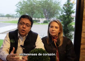 Tico sacrifica su candidatura “por la unidad de Morena”