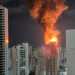 Incendio consume parcialmente edificio en construcción en Brasil