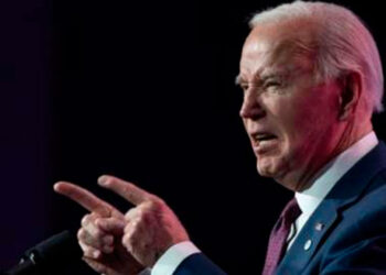 Biden sugiere hasta 25 % los impuestos a milmillonarios del país