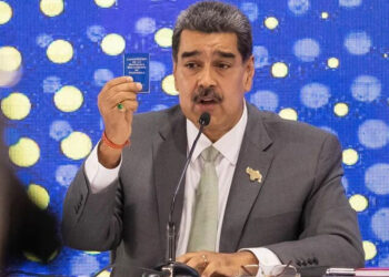 Fija Venezuela 28 de julio para elecciones presidenciales
