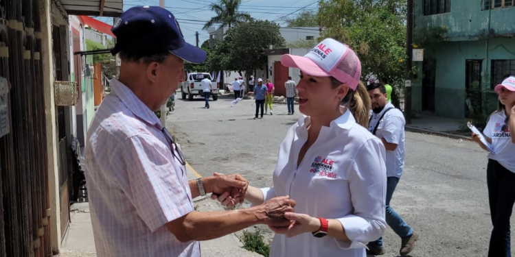 «El que no tenga agua, que no la pague»: Ale Cárdenas