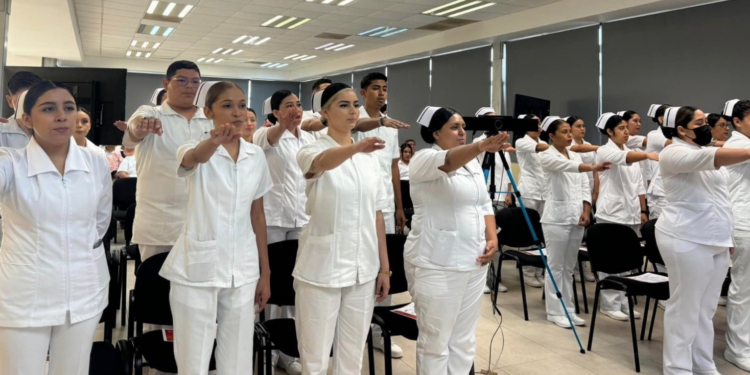 Celebra la UAT logro nacional EGEL de egresados de Enfermería en la UNAM Mante