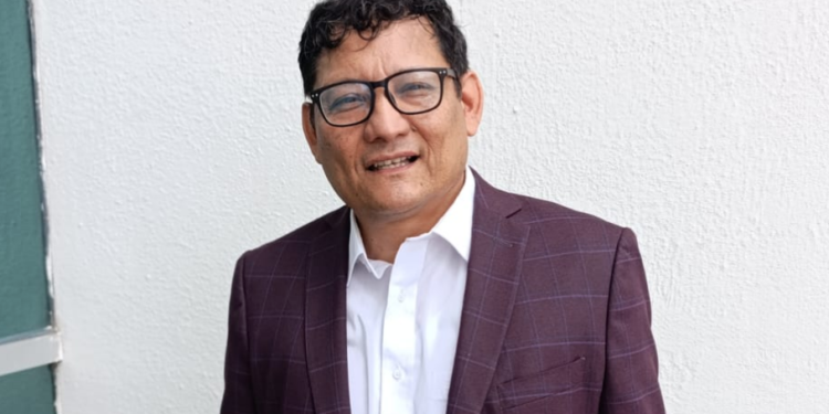 Propone diputado clases a distancia por calor