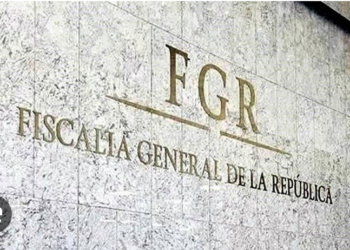 Convierten a FGR en «simple oficialía de partes», acusan.