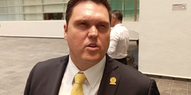 Migrantes ya no son un problema en Reynosa, asegura diputado de Morena.