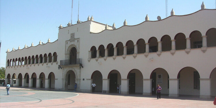 Designa alcaldesa nuevos funcionarios en Nuevo Laredo