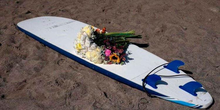 Expresa EU condolencias por asesinato de surfista en BC