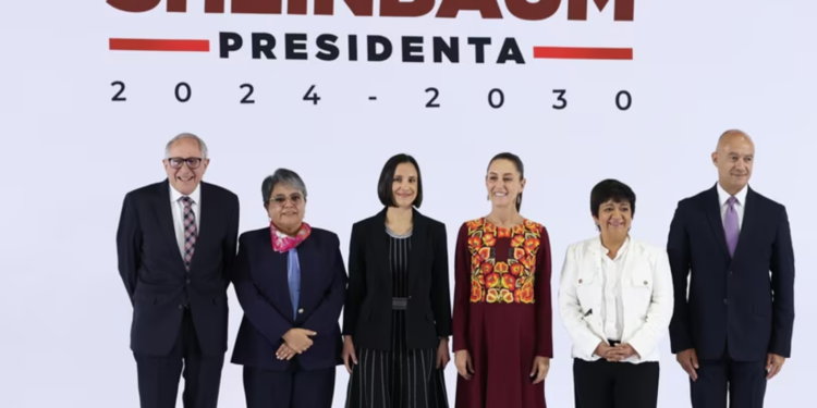 Sheinbaum presenta a otros 6 integrantes de su gabinete