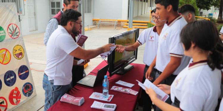 Atiende gobierno municipal 42 escuelas para prevenir violencia escolar
