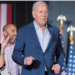 Biden promete levantarse; le piden dejan contienda