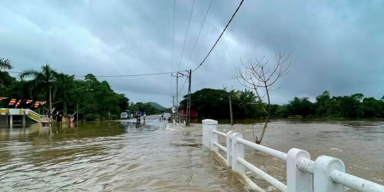 Cierre de escuelas y muertos dejan lluvias torrenciales en Sri Lanka