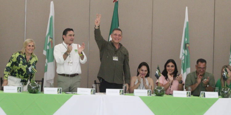 Va Geño al CEN del Partido Verde