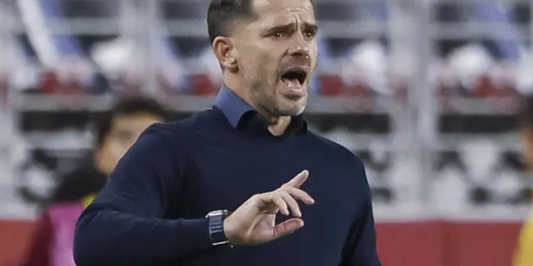 Fernando Gago no ve un fracaso en eliminación de Chivas.