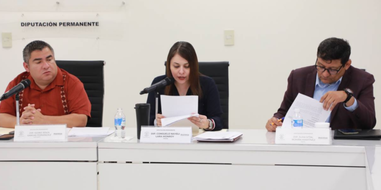 Aumentarían número de comisiones en el Congreso