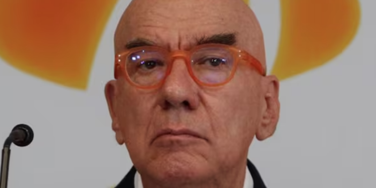 Dejan sin curul en el Senado a Dante Delgado