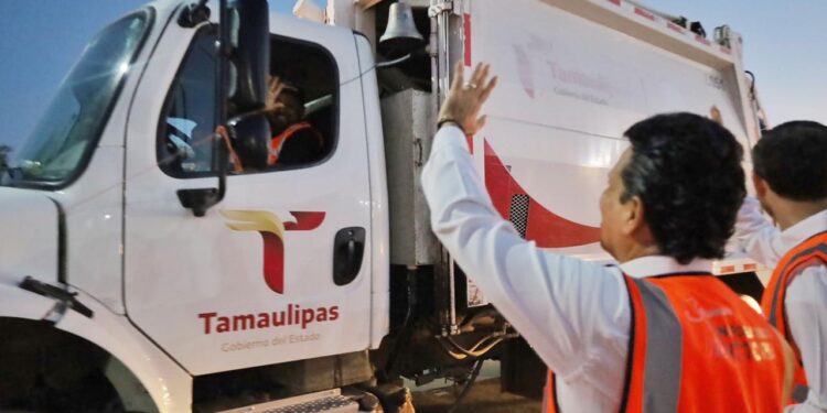 Lalo visita campamentos municipales en el arranque de su segunda administración.