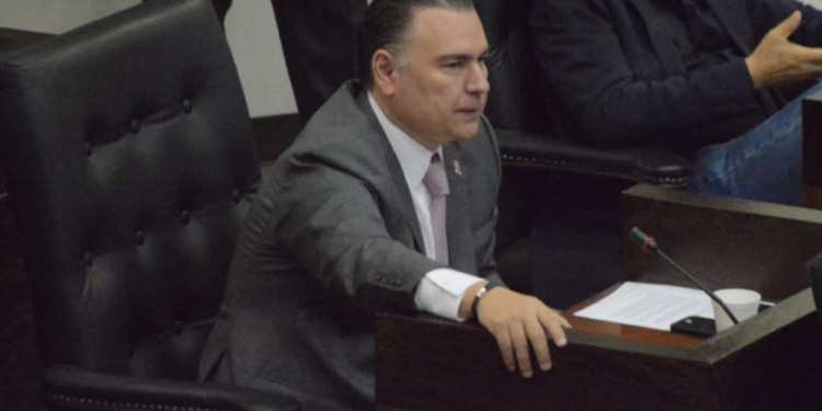 Ismael sigue ausente; «no he hablado con él», dice Gerardo Peña