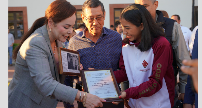 Reconocen deportistas apoyo de alcaldesa y gobierno municipal