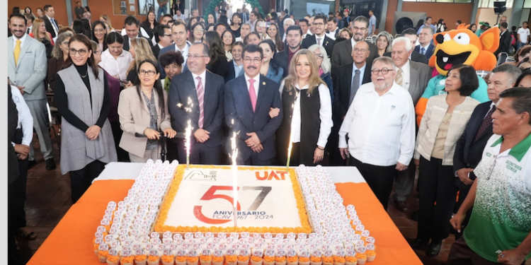 Reafirma la UAT su liderazgo en la formación de profesionales en educación y humanidades