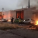 Explotan dos coches bomba en Guanajuato