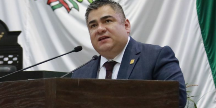Piden a Jueza de Veracruz «dejar de boicotear la reforma judicial»