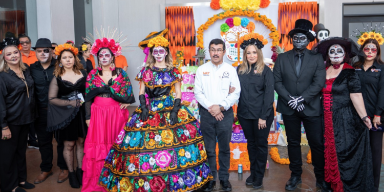 Fomenta la UAT tradiciones del Día de Muertos