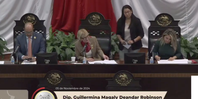 Aprueban reforma constitucional que cierra brecha salarial en favor de las mujeres