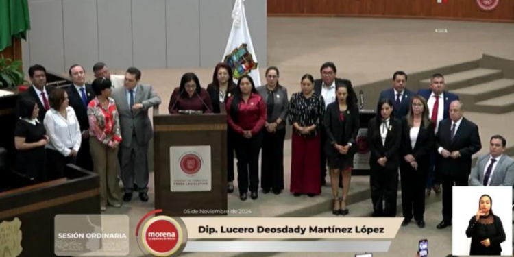 «No estas sola», dicen diputadas y diputados a Melanie
