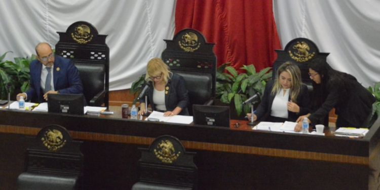 Envía gobernador iniciativa de reforma al Poder Judicial del Estado