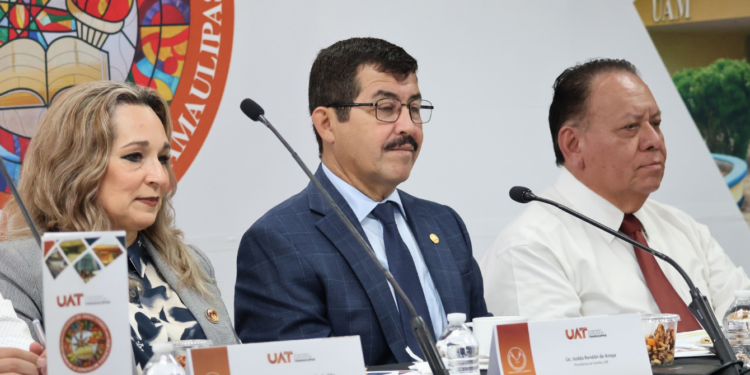 Da el rector comienzo a la agenda de eventos por el 75 aniversario de la UAT