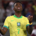 Brasil vivirá «revolución» para duelo ante Uruguay