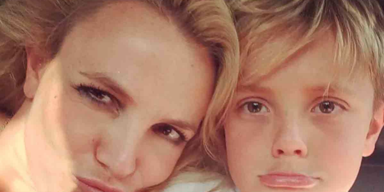 Britney Spears está feliz de reencuentro con su hijo.