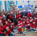 Preside rector encendido del pino navideño Familia UAT