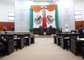 Entregarán diputados la medalla «Luis García de Arellano».