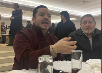 Financiará gobierno estatal paneles solares a burócratas