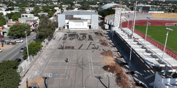 Con obra pública se transforma la Unidad Deportiva «Adolfo Ruiz Cortines»