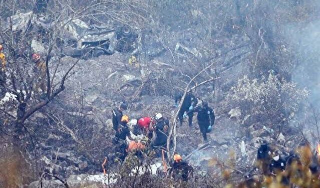 Una carretera, una curva y dos tragedias separadas por 30 años