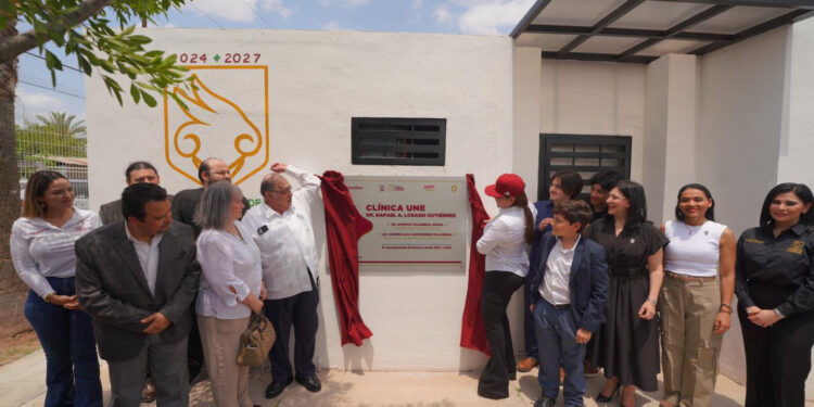 Inaugura alcaldesa Carmen Lilia Canturosas dispensario médico