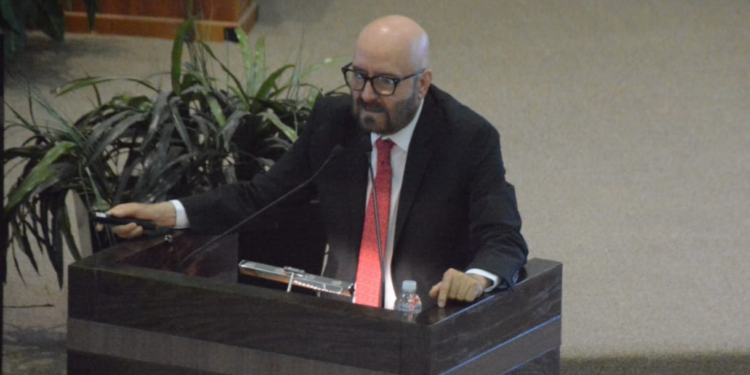 «Defiendan el agua del río Bravo», dice secretario a diputados