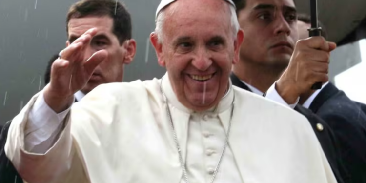 Papa Francisco murió de un derrame cerebral.