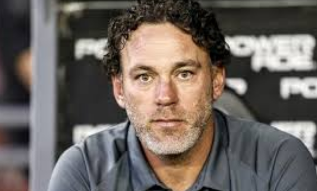Candidatean a Milito para dirigir al Cruz Azul.