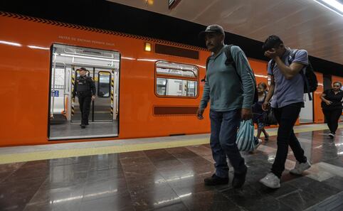 Drogan con pinchazos a usuarios del Metro en CDMX