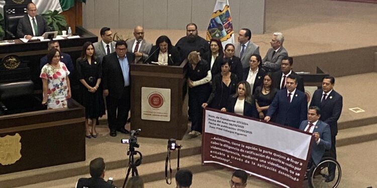 Morena arremete contra Cabeza de Vaca: “es el rostro del saqueo”