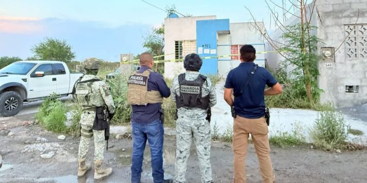 Agentes de la Fiscalía catean y aseguran una “tiendita” en Reynosa