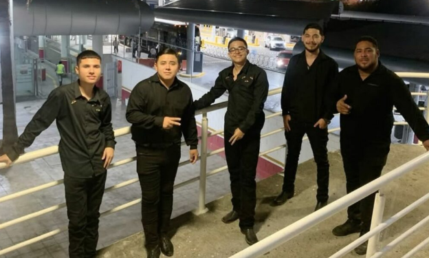 Familiares del Grupo Fugitivo rechazan versión oficial y piden ayuda al Gobierno federal.
