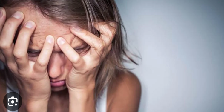 URGEN A DETECTAR PADECIMIENTOS MENTALES DE JÓVENES.