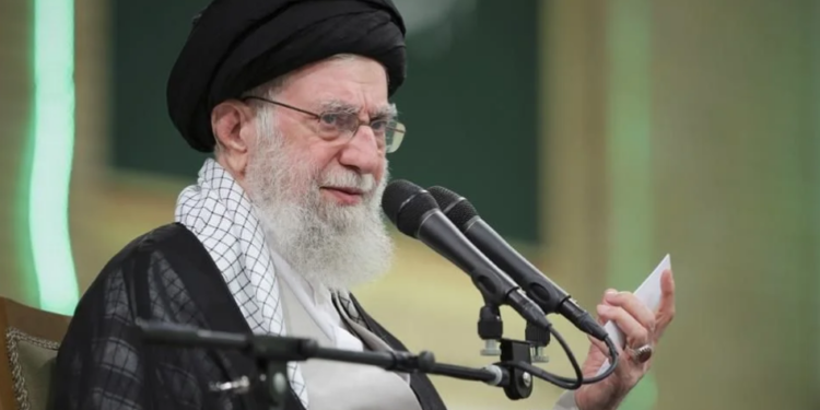 Afirman que Trump vetó plan israelí de matar a líder supremo de Irán.